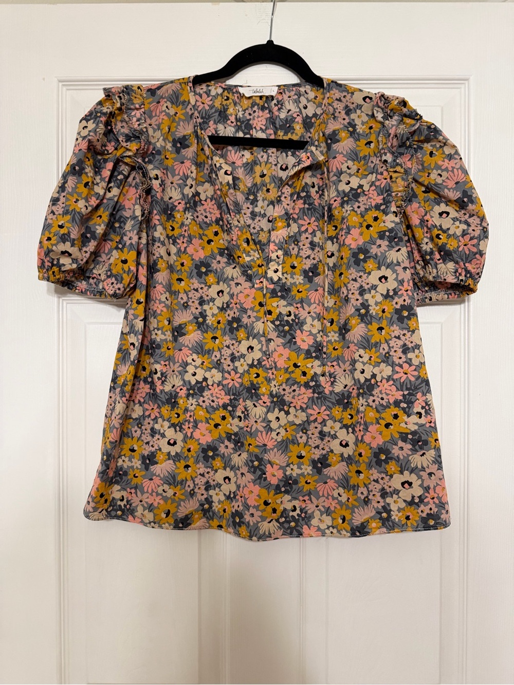 TALULAH Floral V-Neck Blouse in Pink, Yellow & Gray